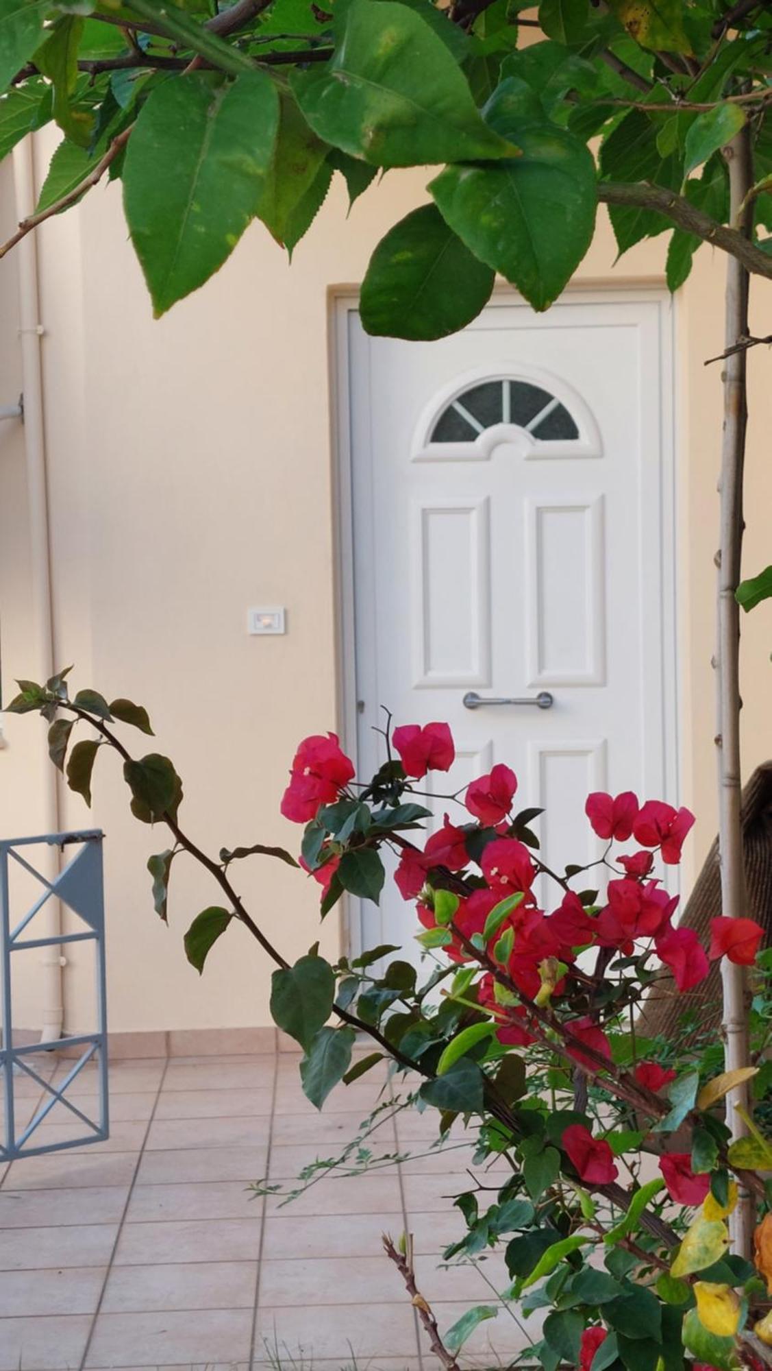 Sunbeam Retreat Villa Hriszí Aktí Haniá Kültér fotó